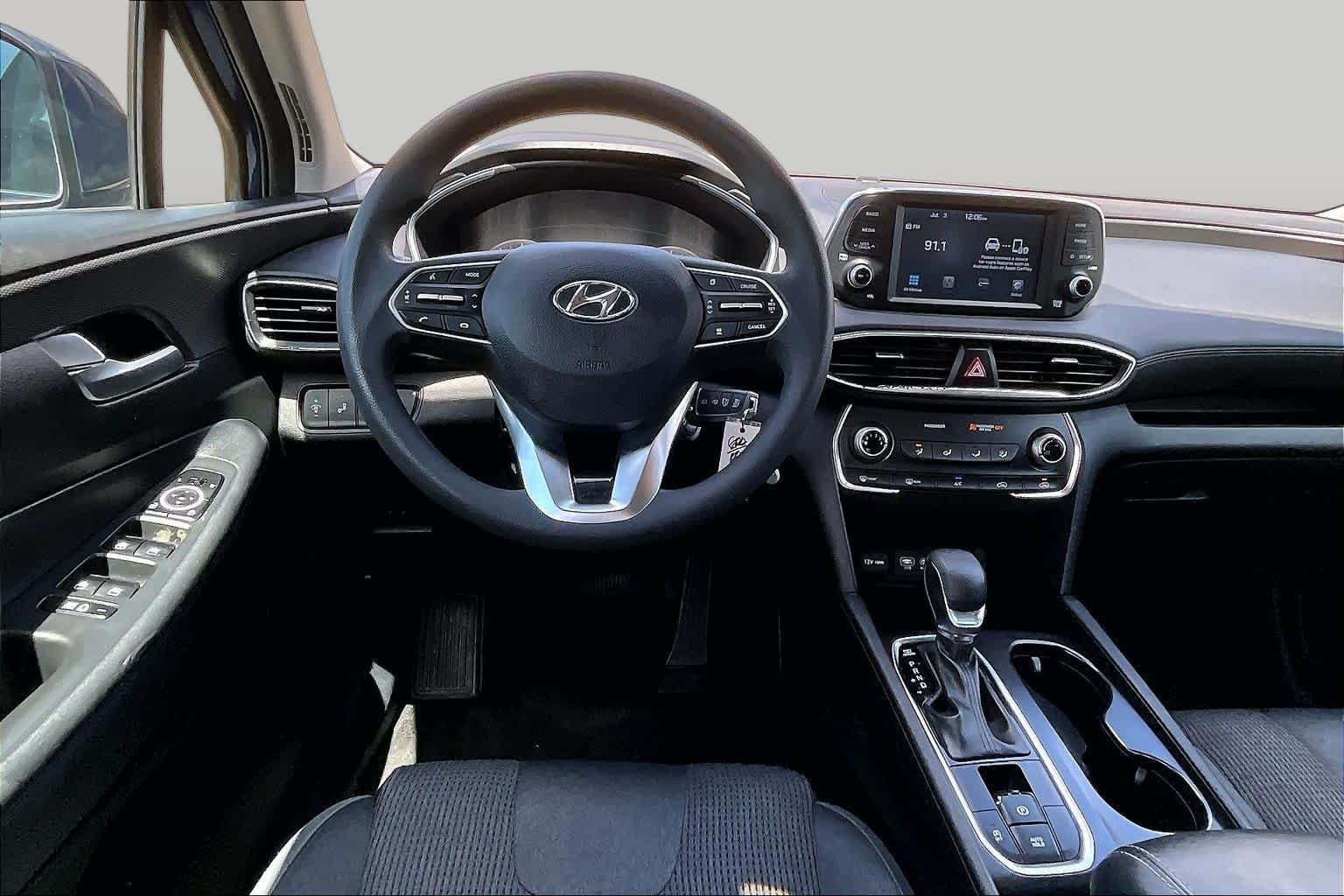 Used 2019 Stormy Sea Hyundai SE image 8