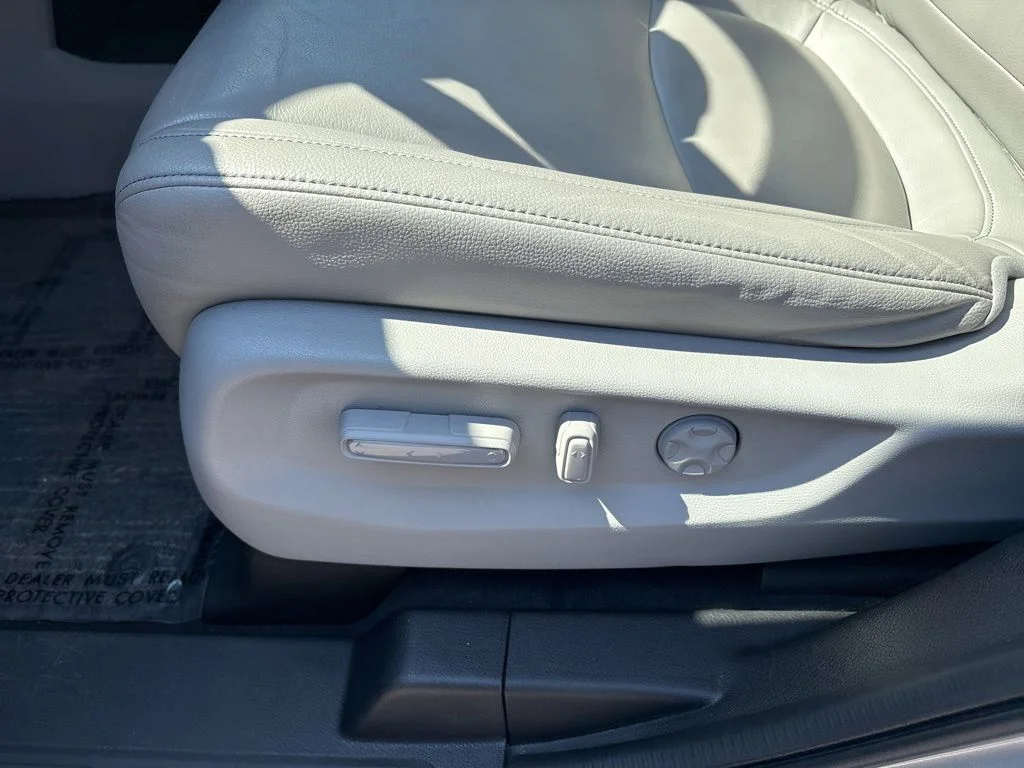 Used 2023 Gray Honda Touring image 15