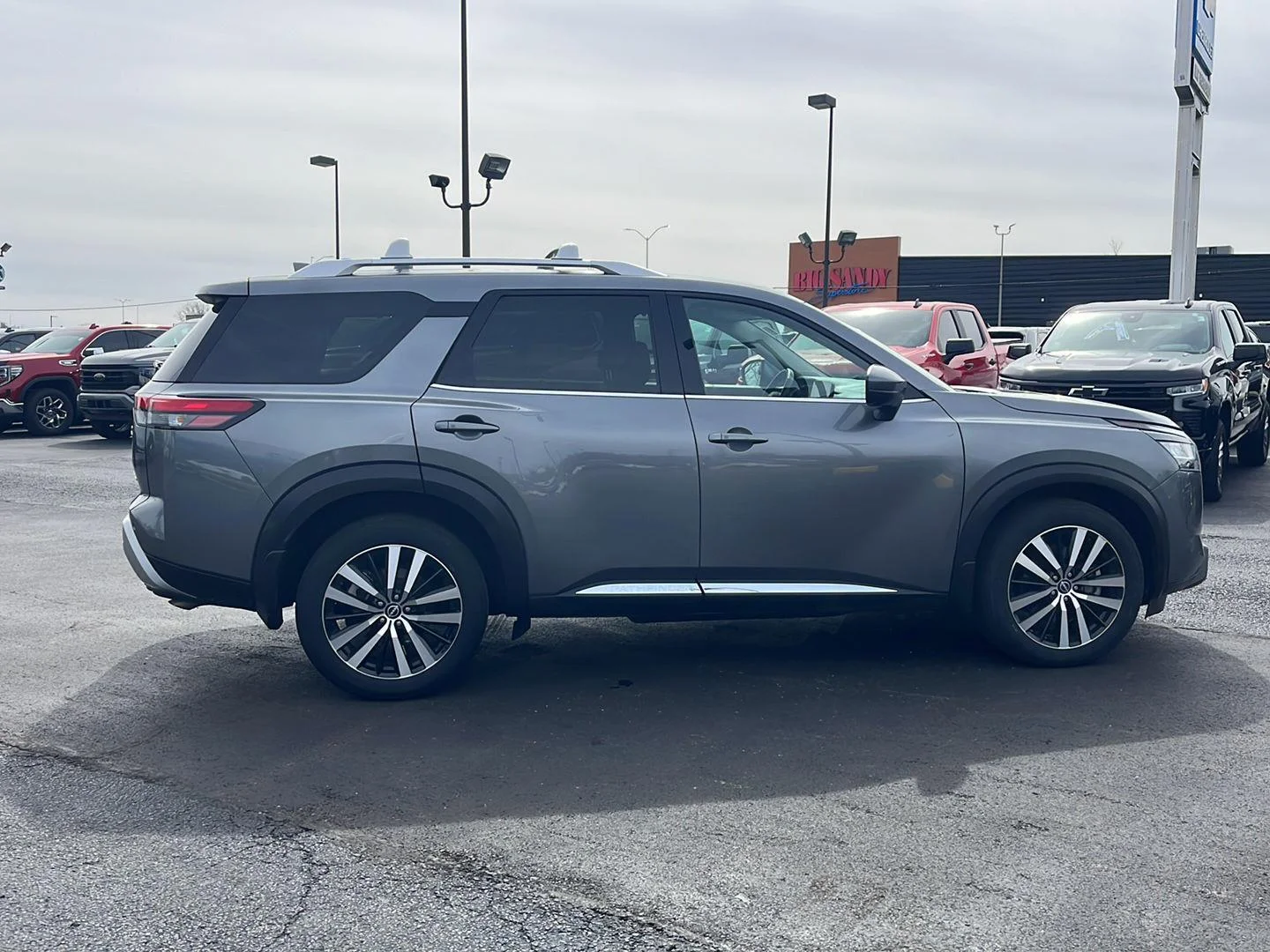 Used 2024 Gun Metallic Nissan Platinum image 6