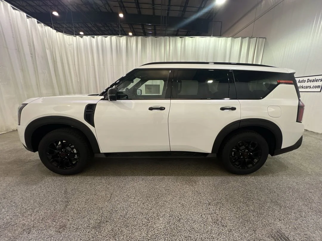 2026 Nissan Armada PRO-4X - Photo 6