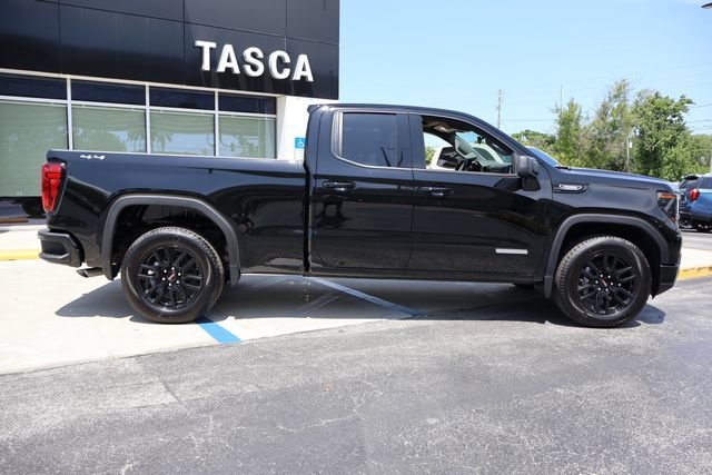 New 2026 Onyx Black GMC Elevation image 9