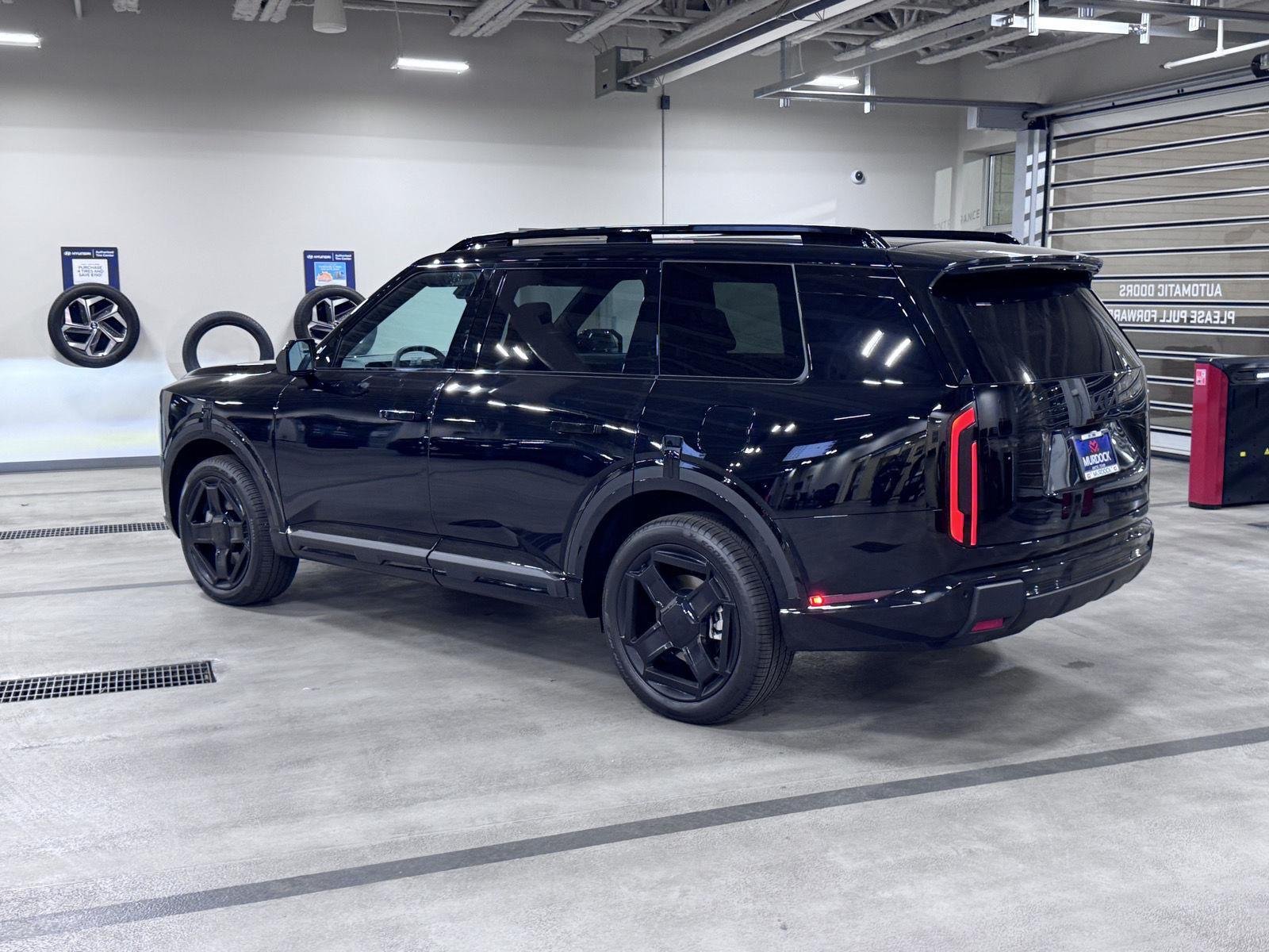 Used 2027 Ebony Black Kia X-Line EX image 3