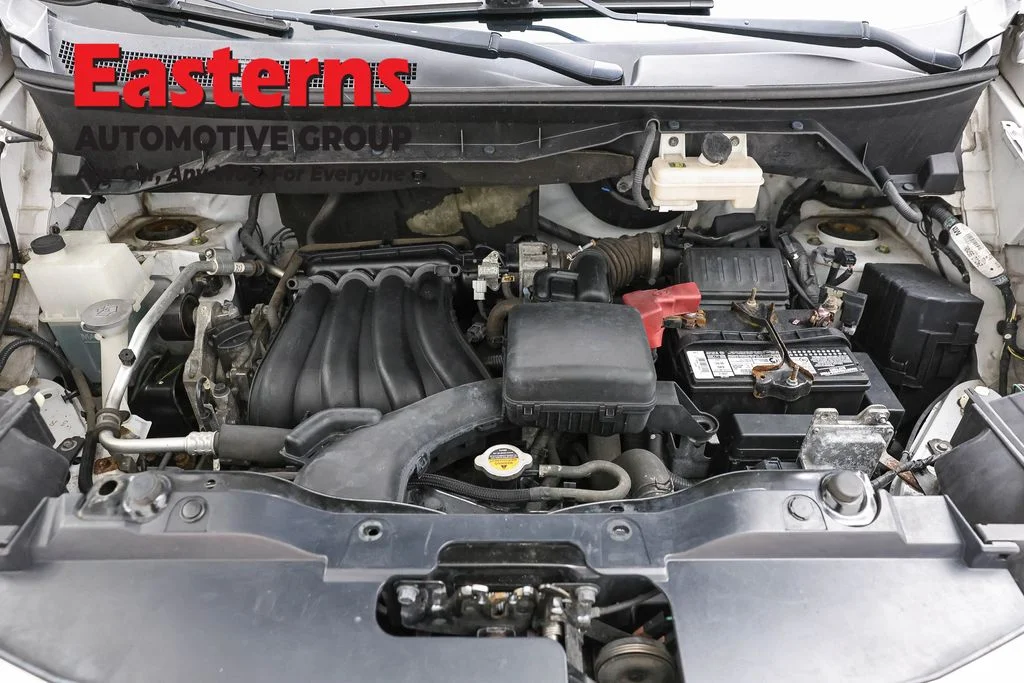 Used 2020 White Nissan SV image 7