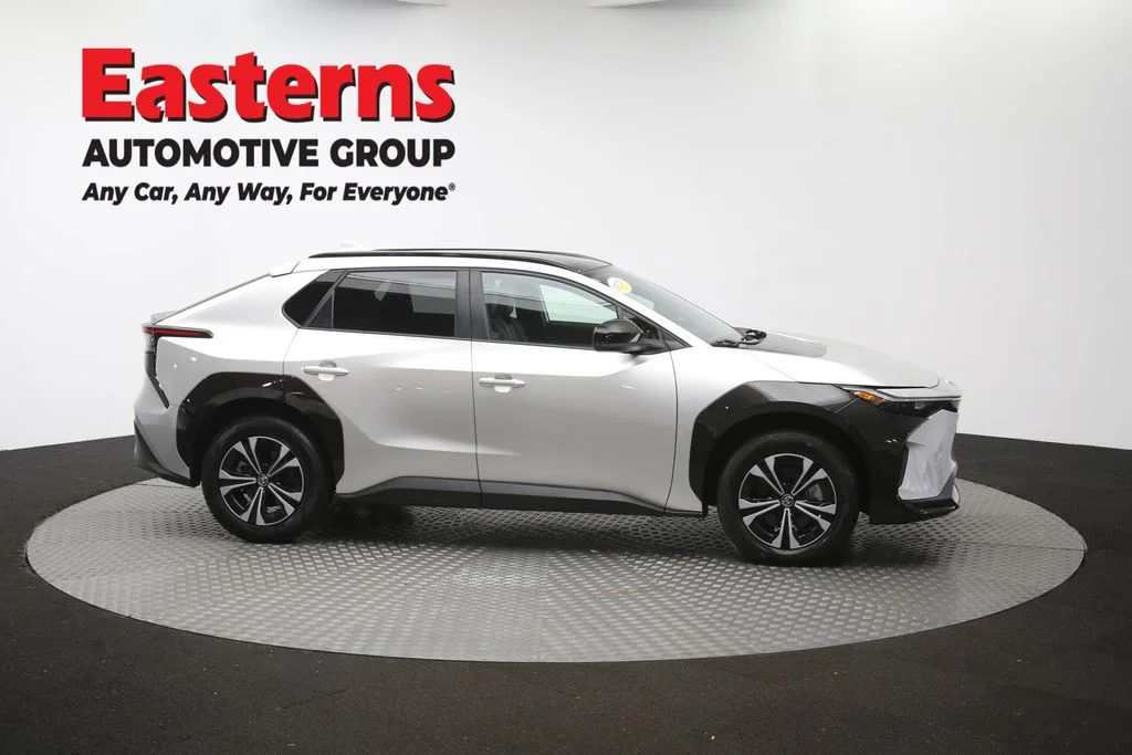 Used 2024 Silver Toyota XLE image 48