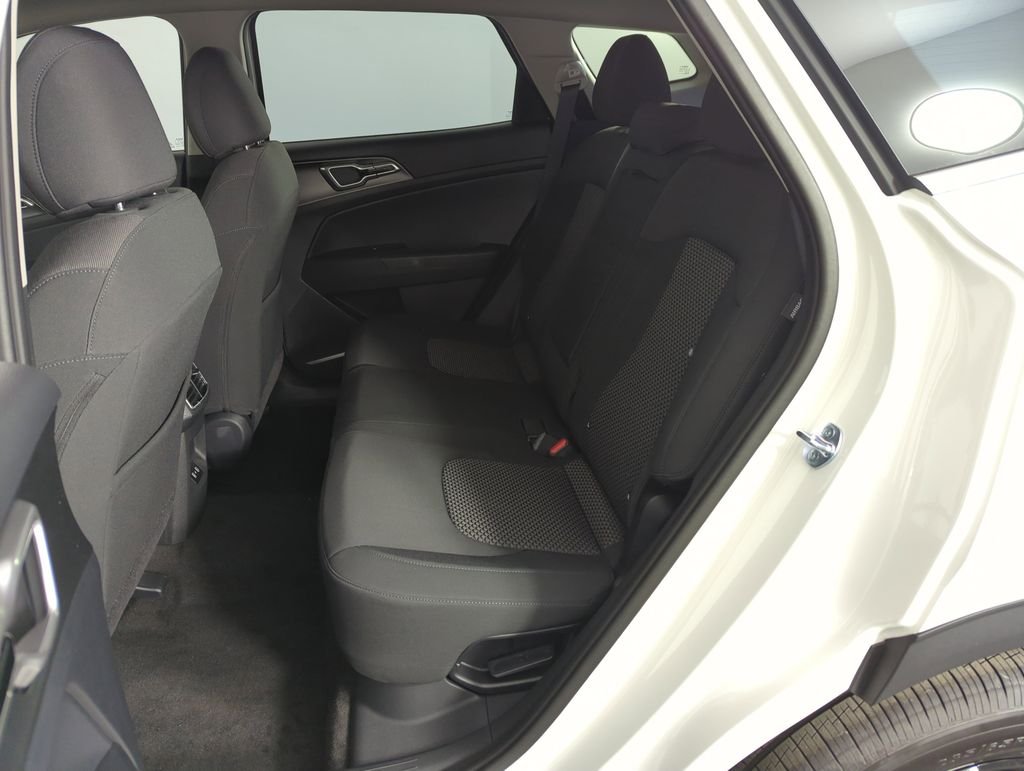 New 2026 Snow White Pearl Kia LX image 28