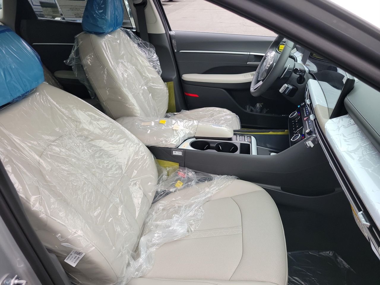 New 2026 Aero Silver Hyundai Limited image 20