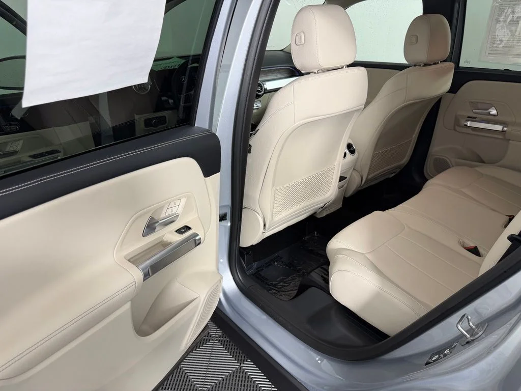 Certified Used 2025 Silver Mercedes-Benz GLB 250 image 25