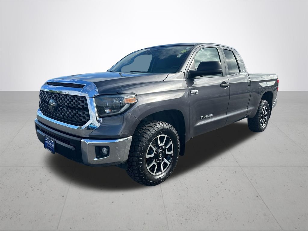 Used 2020 Magnetic Gray Metallic Toyota SR5 image 2