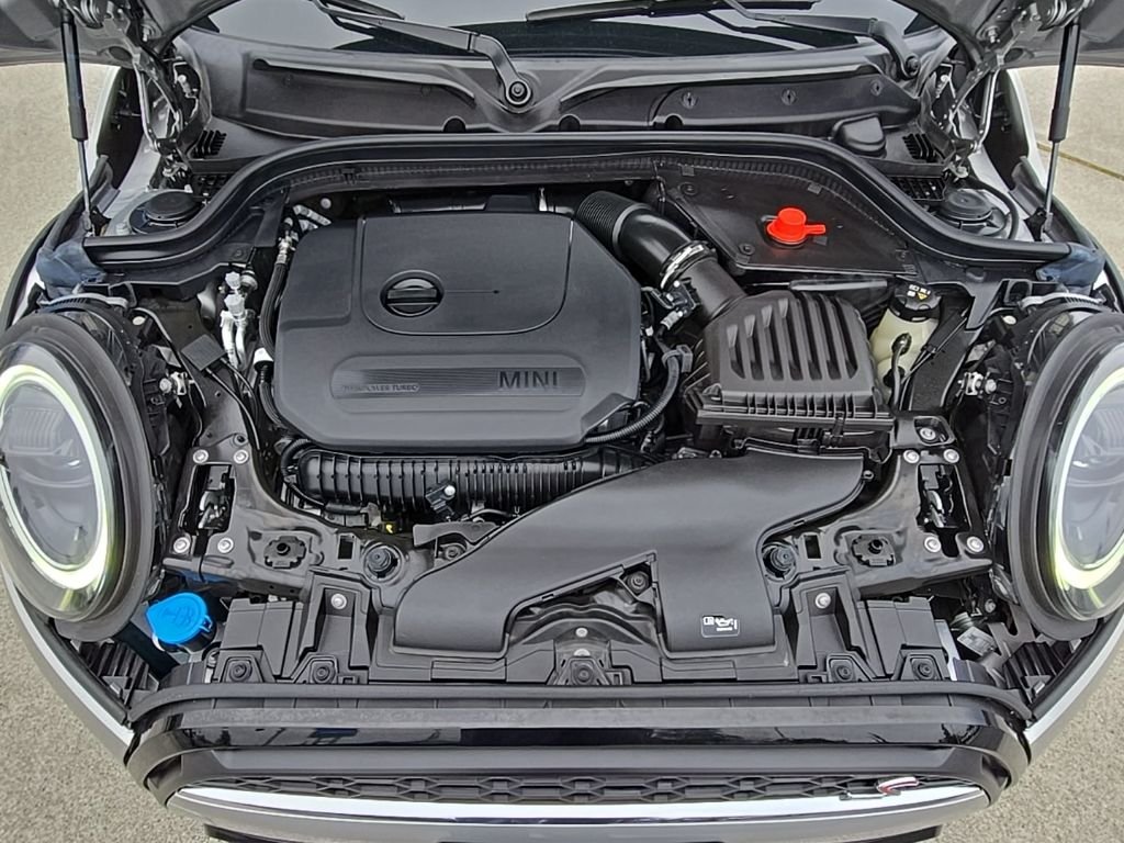 2024 MINI Convertible S - Photo 29