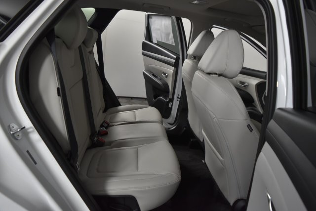 New 2026 White Hyundai SEL Premium AWD image 36