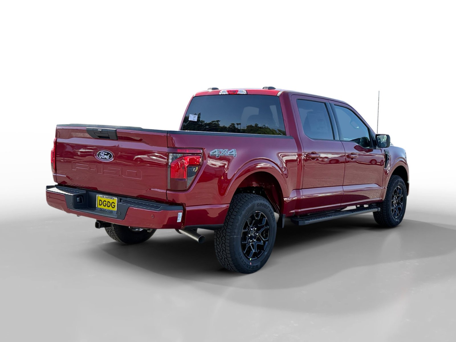 New 2026 Ruby Red Metallic Tinted Clearcoat Ford XLT image 5