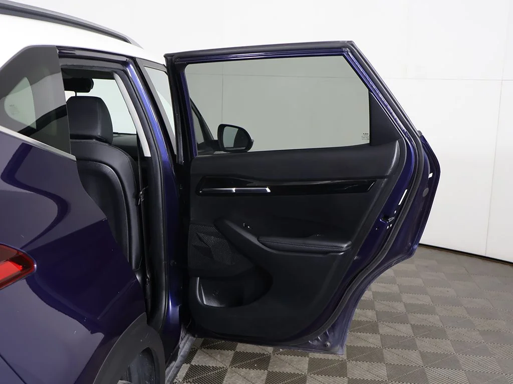 Used 2024 Blue Kia S image 21