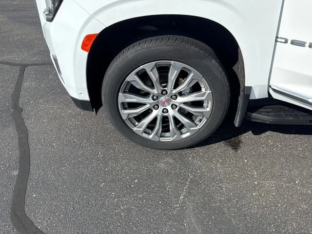 Used 2022 SUMMIT WHITE GMC Denali image 31
