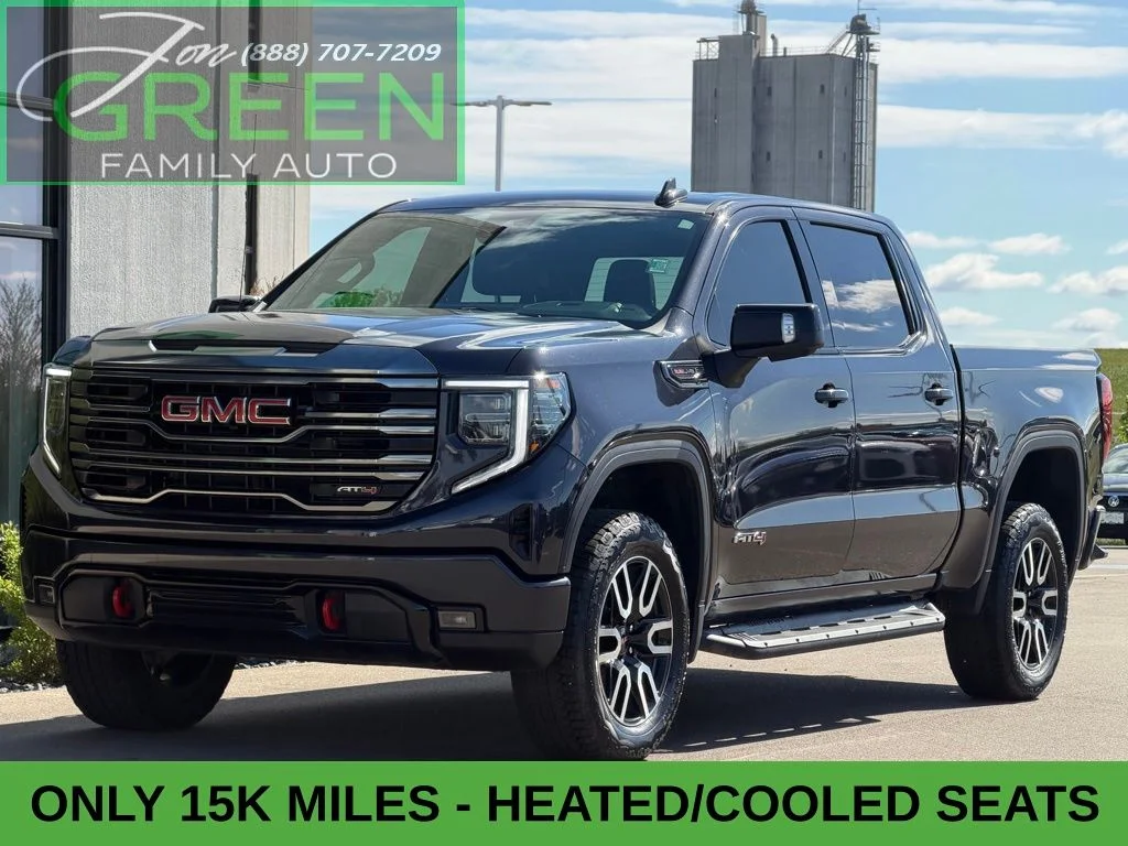 2022 GMC Sierra AT4 4WD Crew Cab Short Box's photo