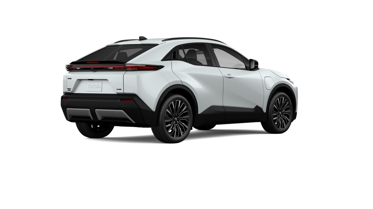New 2026 Wind Chill Pearl Toyota XSE image 32