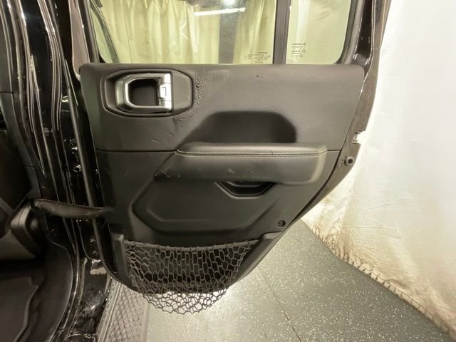 Used 2020 Black Jeep Overland image 24