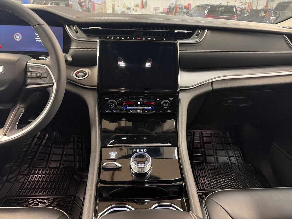 Certified Used 2023 White/off-white Jeep Limited image 19