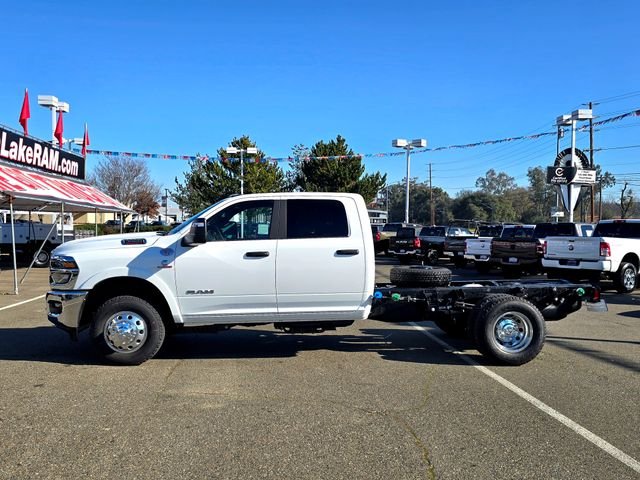 New 2026 Bright White Clear-Coat Exterior Paint RAM Tradesman image 8