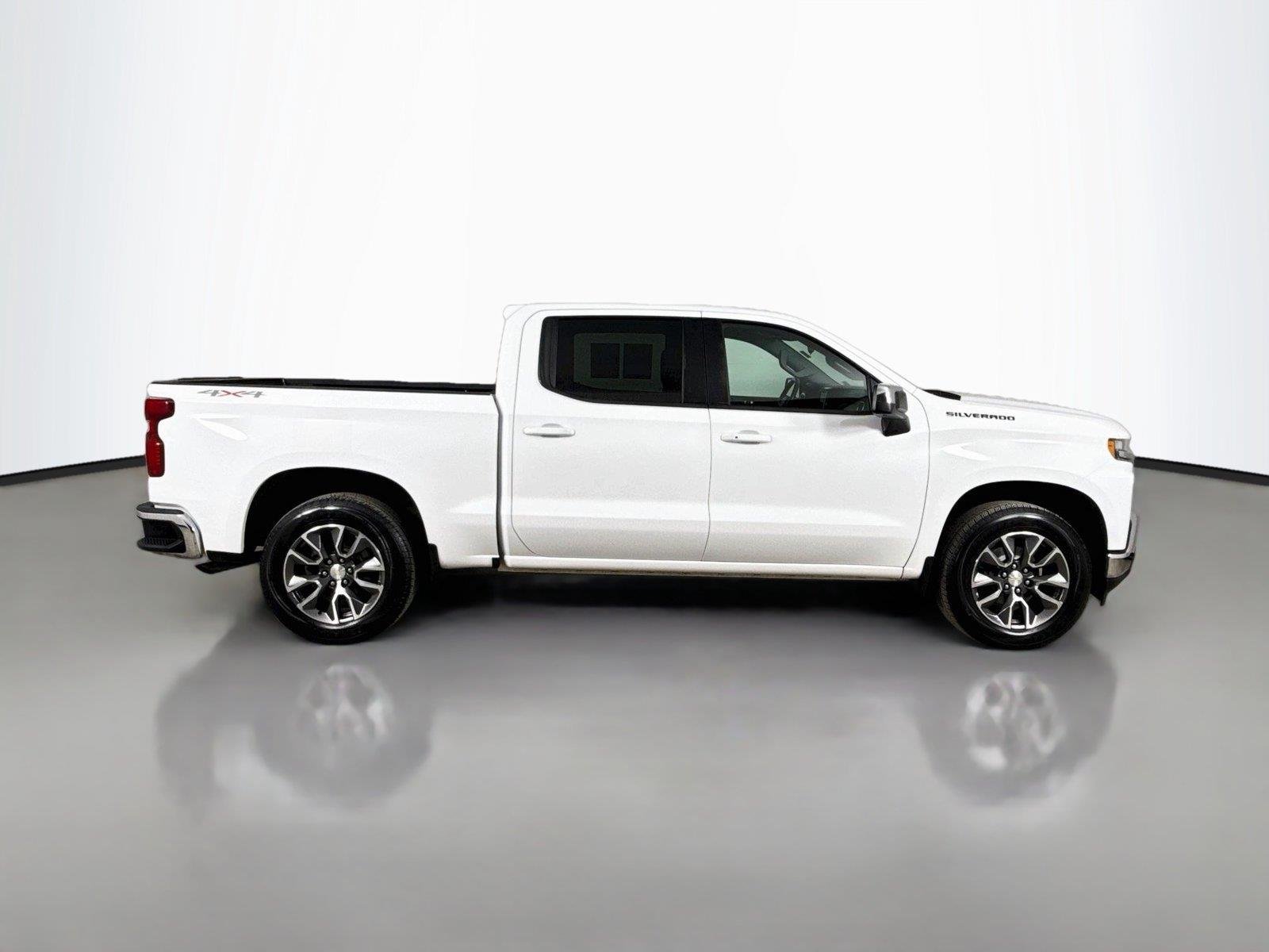 Used 2020 SUMMIT WHITE Chevrolet LT image 13