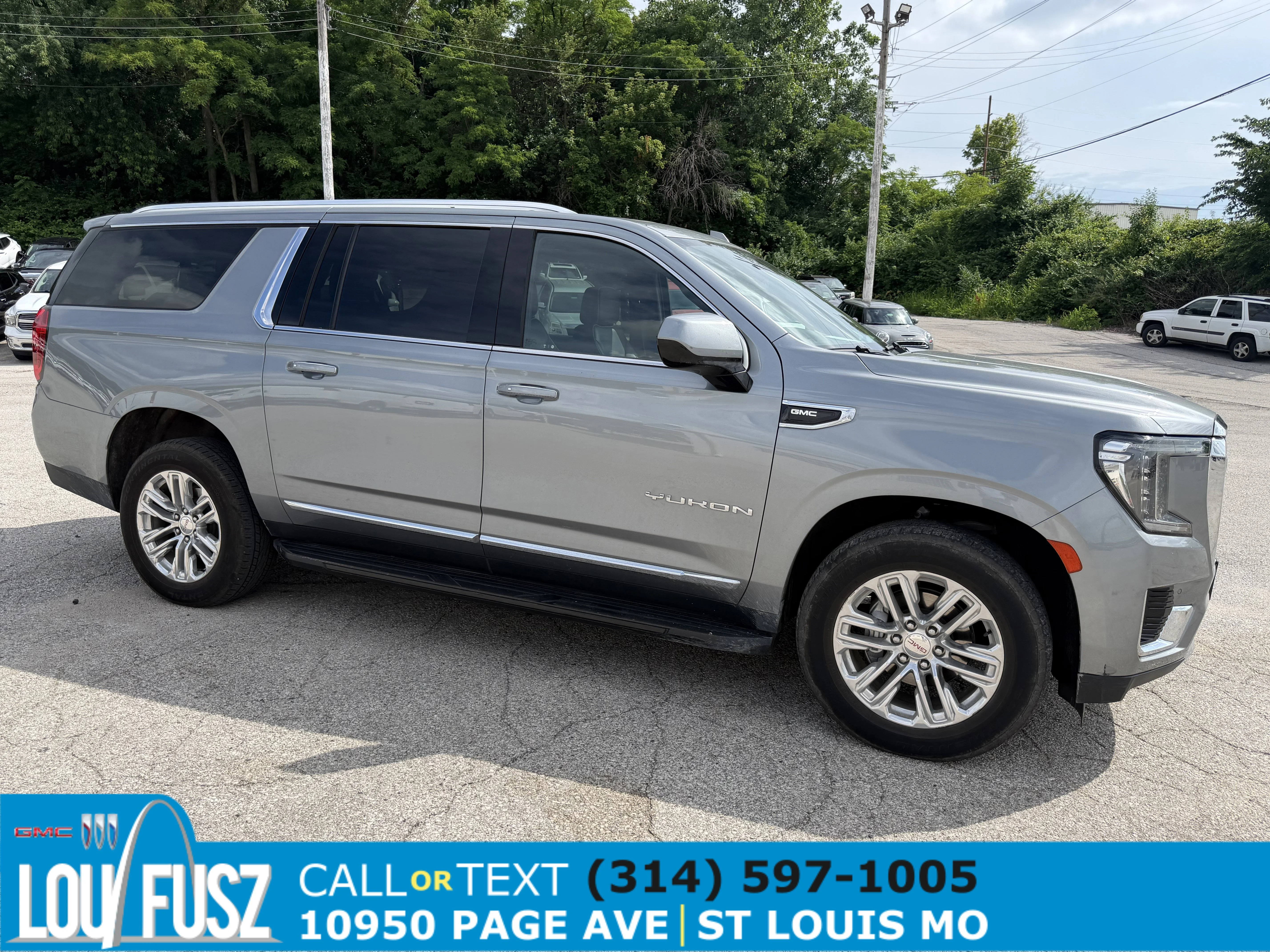 2023 GMC Yukon 4WD SLT's photo