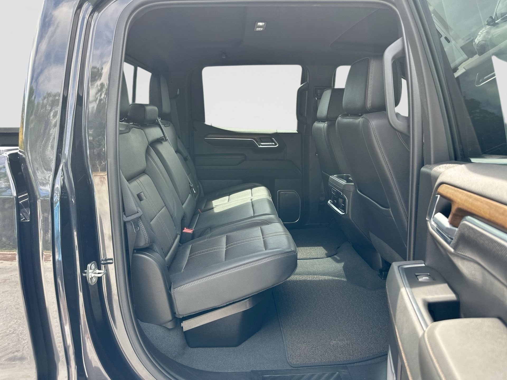2023 Chevrolet Silverado 1500 High Country - Photo 26