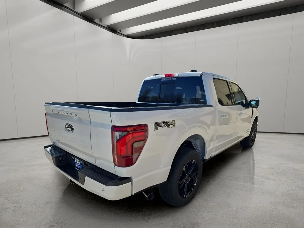 2025 Ford F-150 Platinum - Photo 5