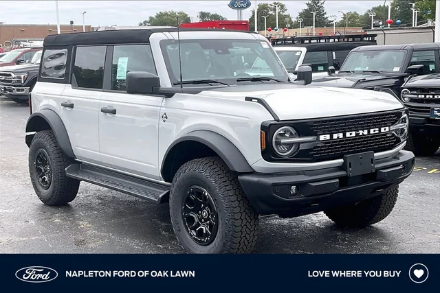 2026 Ford Bronco Outer Banks®