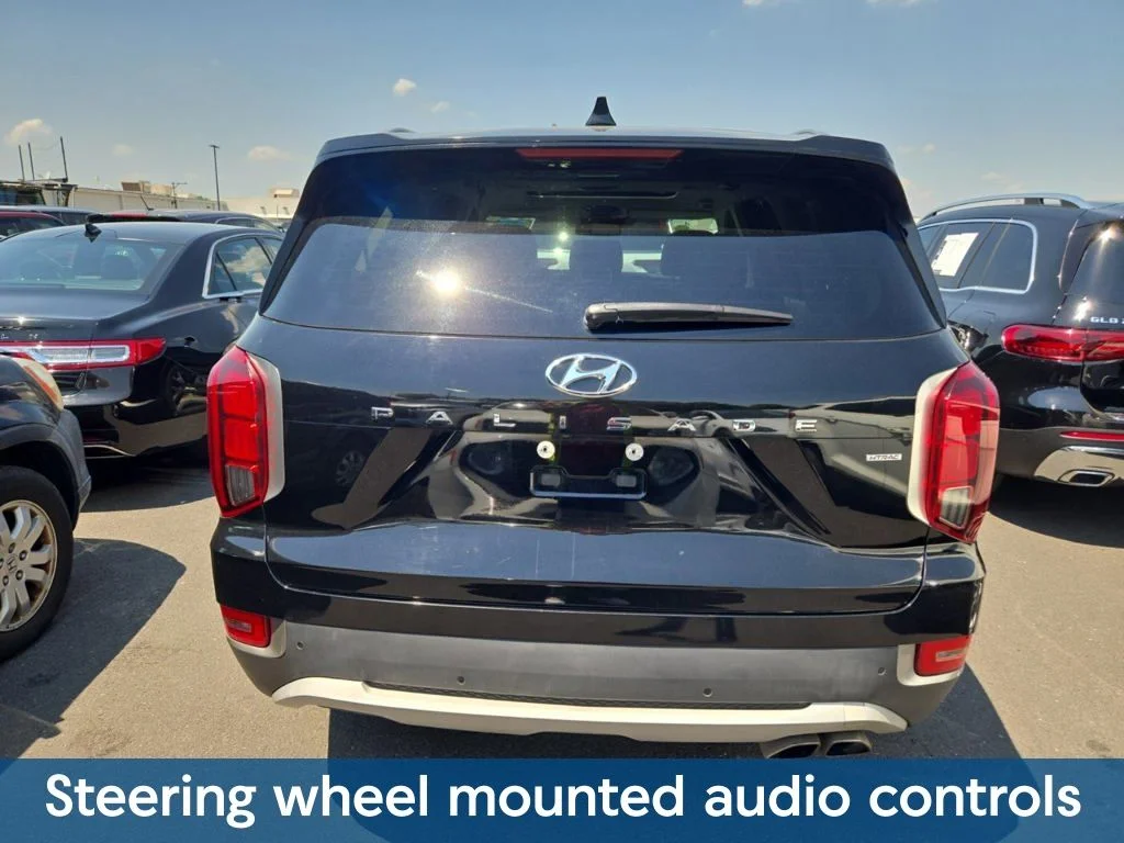Certified Used 2022 Black Hyundai SEL image 4