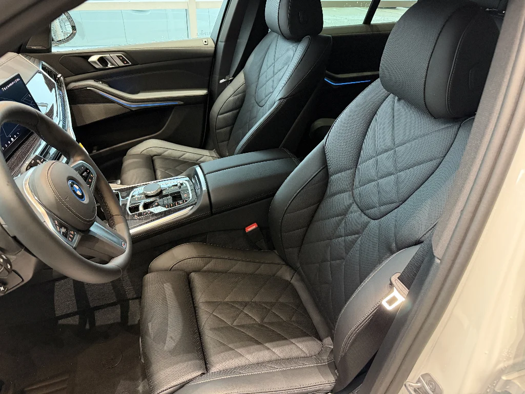New 2026 Alpine White BMW xDrive50e image 12