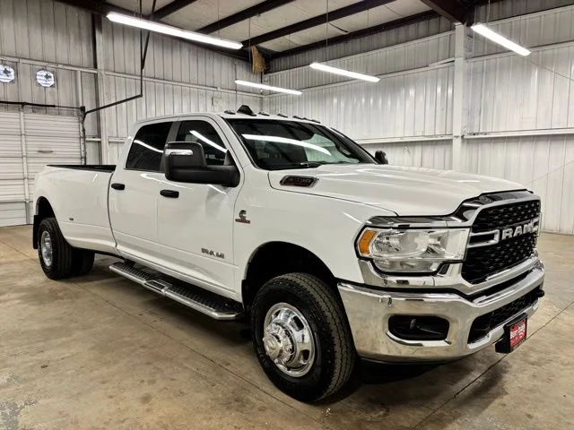 Used 2024 White Ram Big Horn image 1
