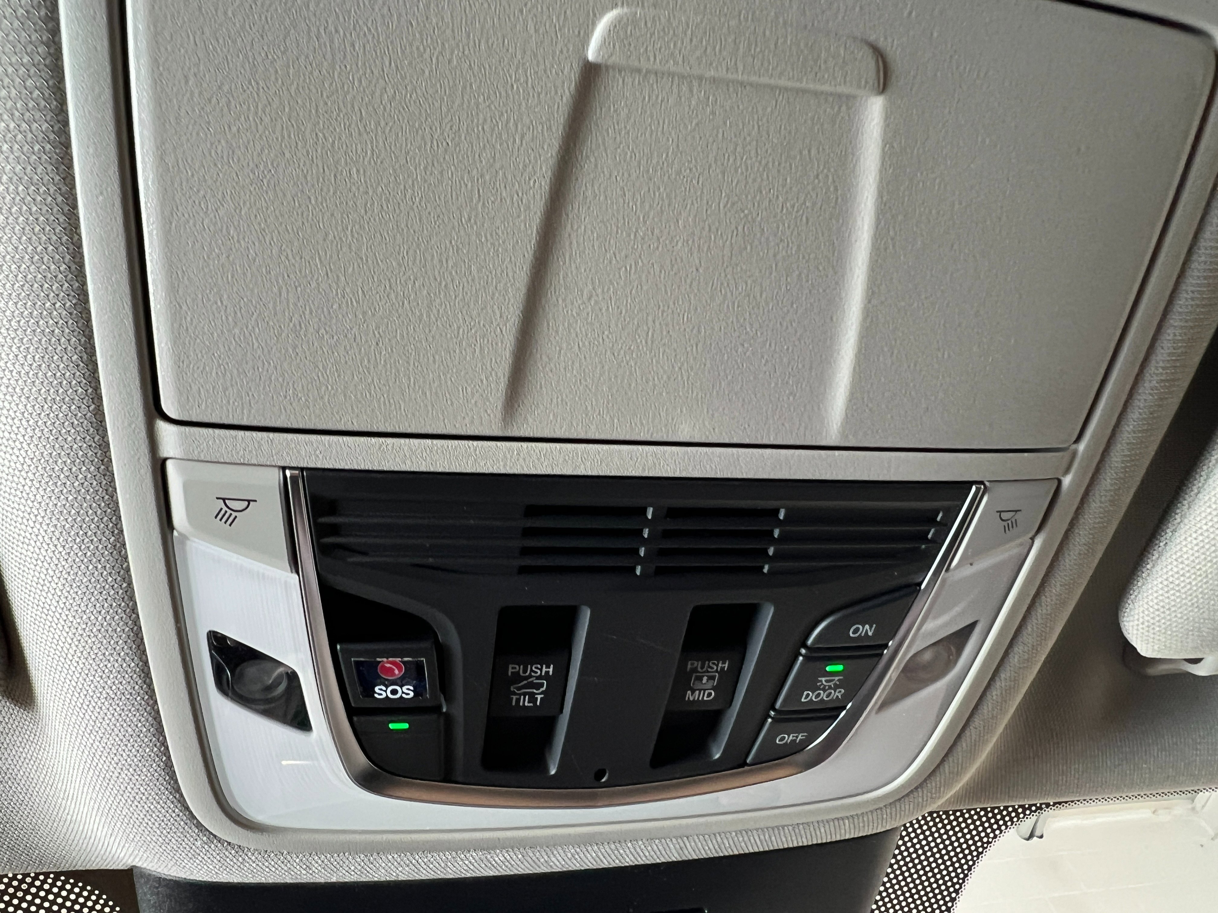 New 2026 Liquid Carbon Metallic Acura  image 21