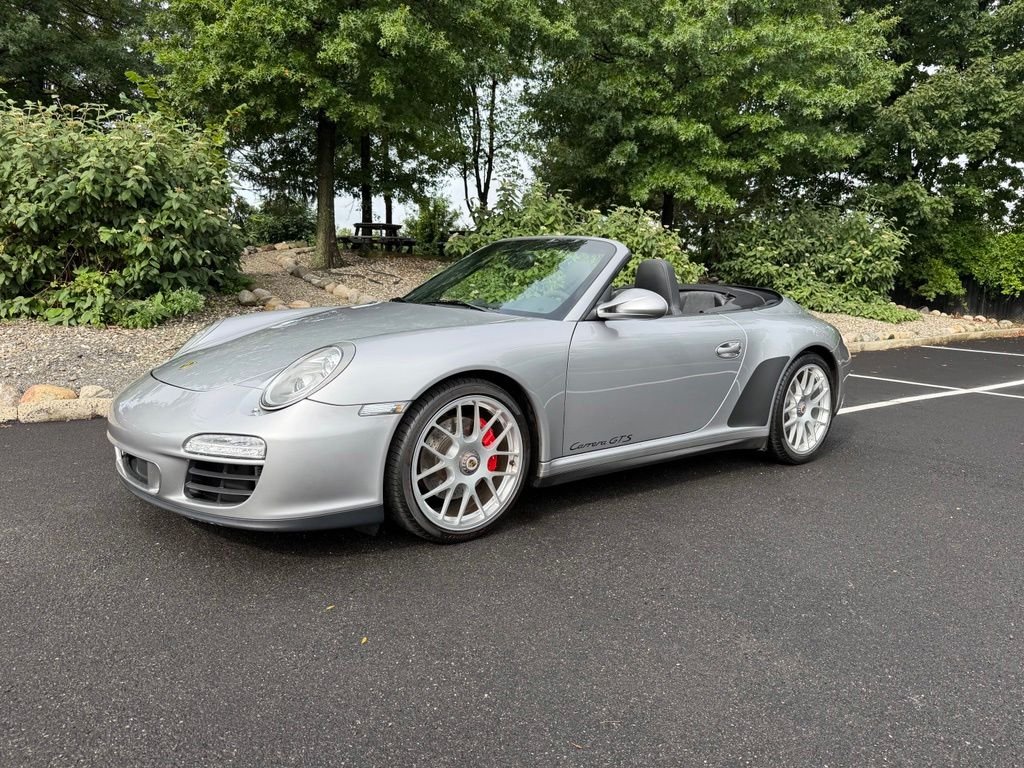 Used 2011  Porsche Carrera GTS image 1
