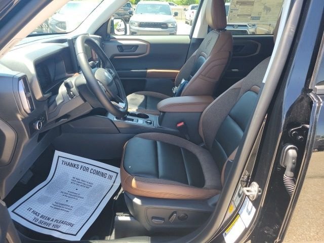 New 2026 Shadow Black Ford Outer Banks® image 17