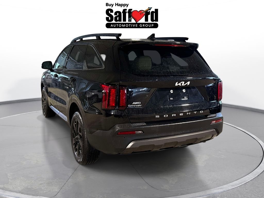 Used 2022 Black Kia S image 5
