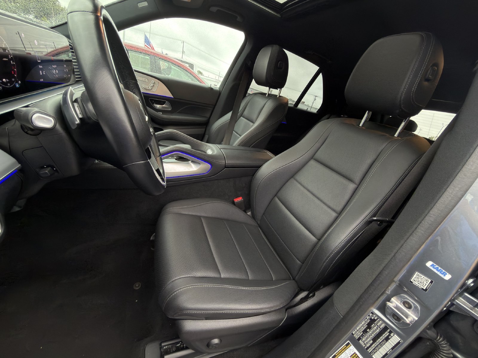 Used 2024 Gray Mercedes-Benz GLE 450e image 23