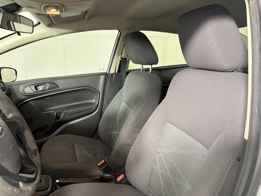 Used 2015 Silver Ford S image 16