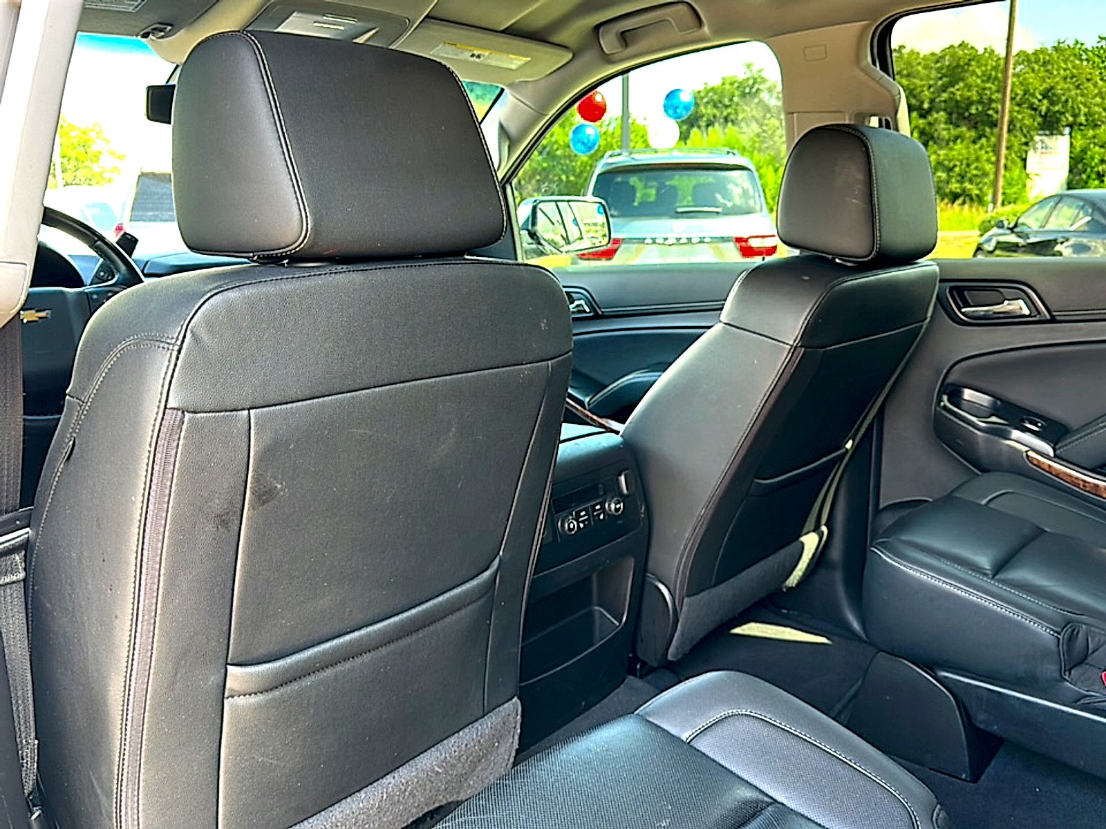 Used 2020 Summit White Chevrolet 2WD Premier image 17