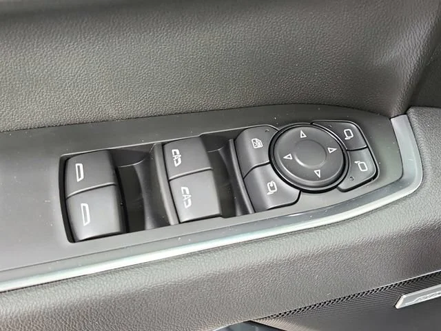 2026 GMC Sierra 1500 SLT - Photo 37