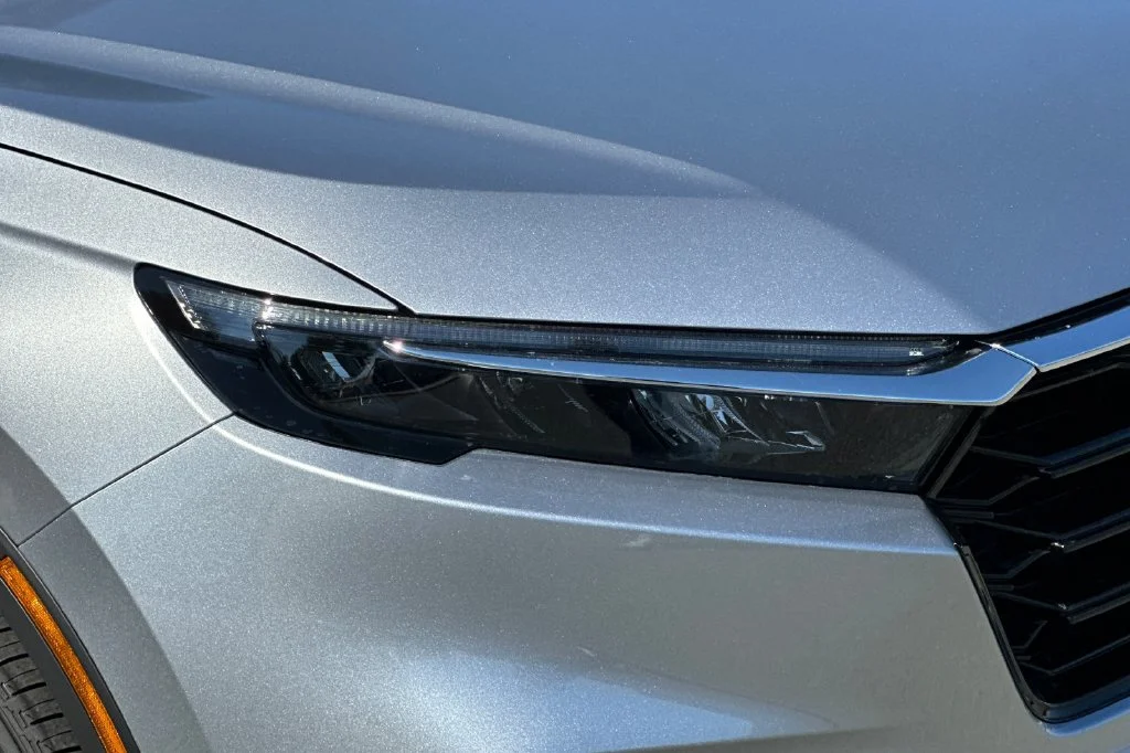 New 2027 Solar Silver Metallic Honda EX-L image 20