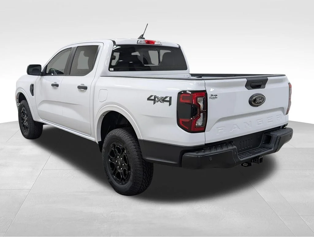 New 2026 Oxford White Ford XLT image 25