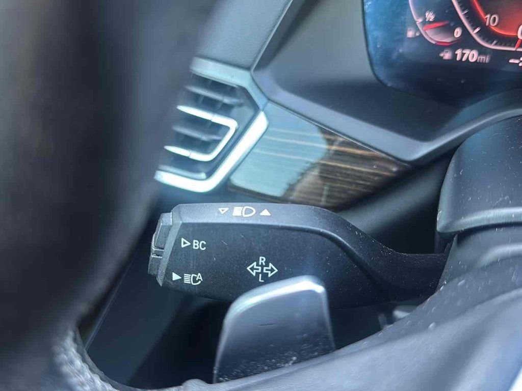 Used 2020 Blue BMW xDrive40i image 41