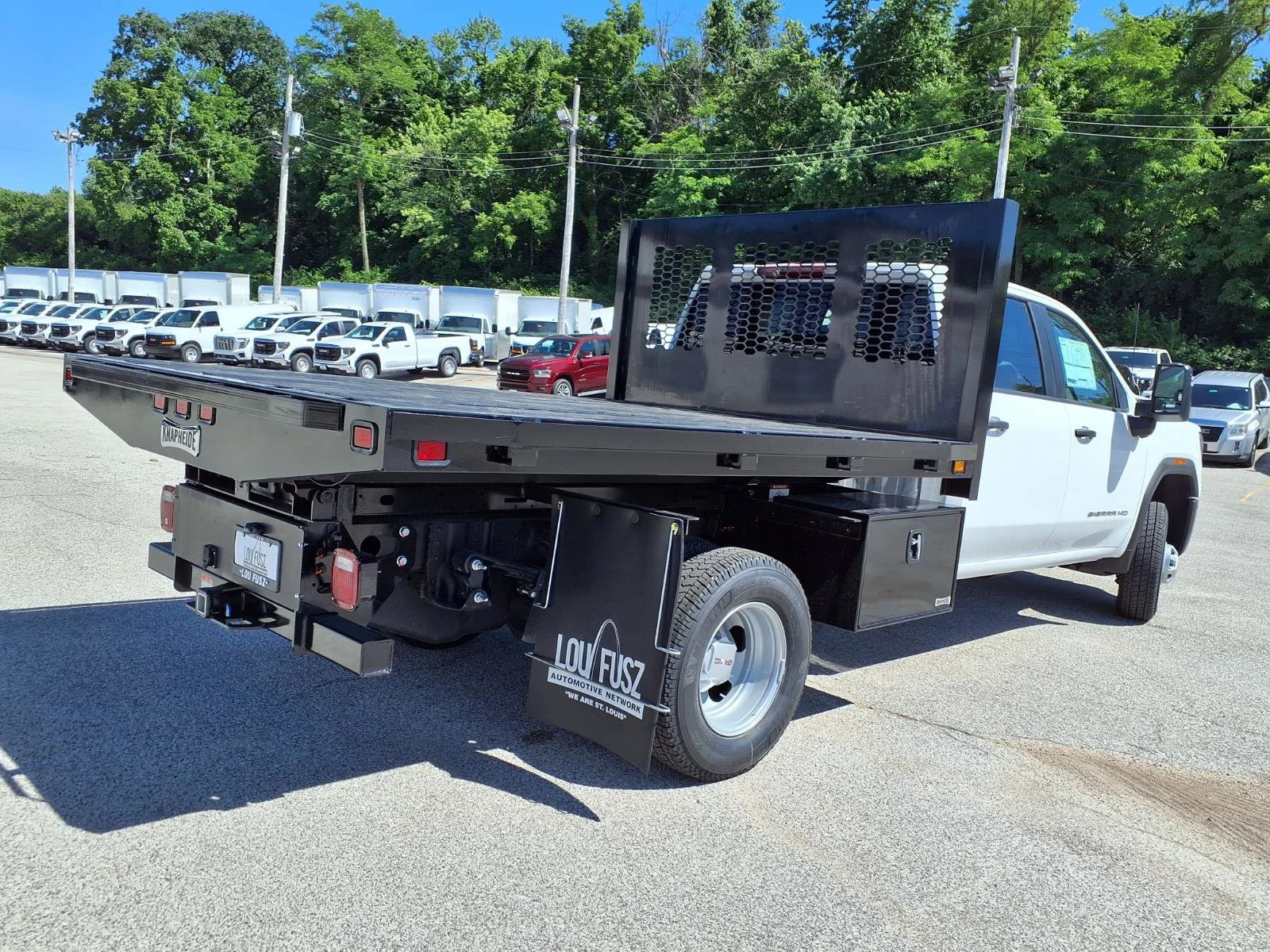 2026 GMC Sierra 3500 Chassis Cab Pro - Photo 26