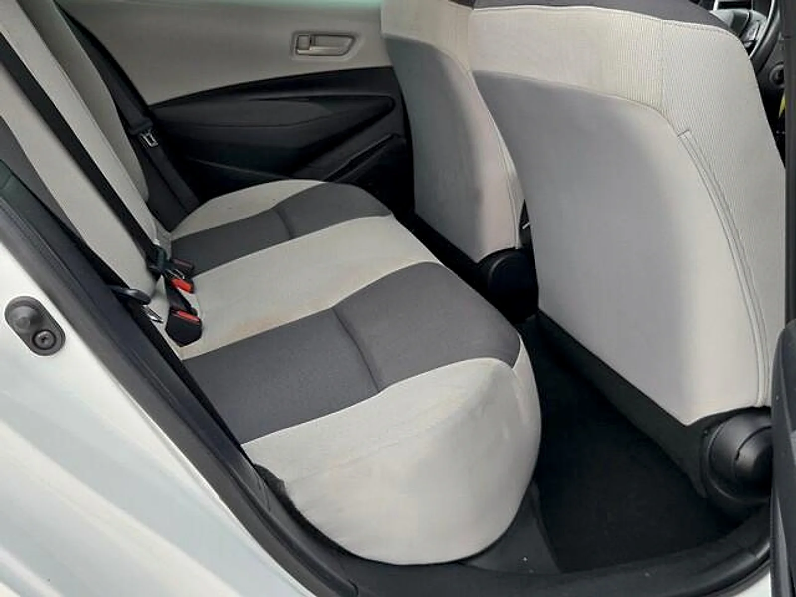 Used 2024  Toyota LE image 15