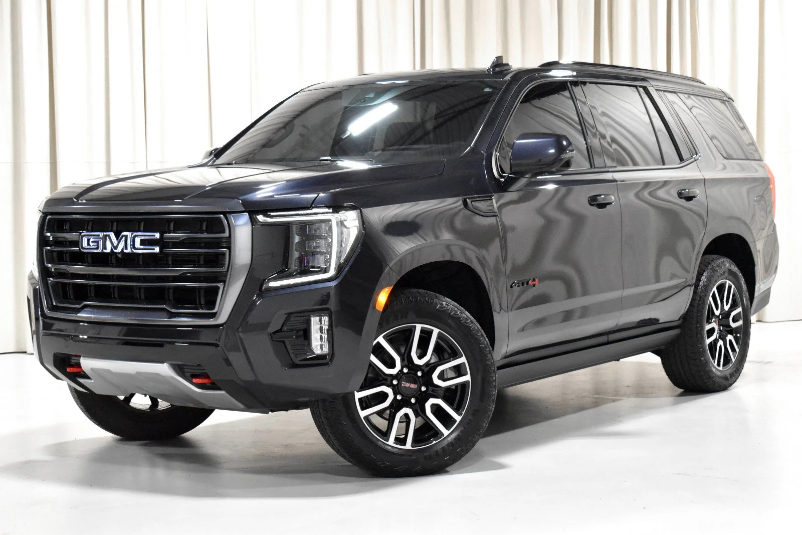 2024 GMC Yukon