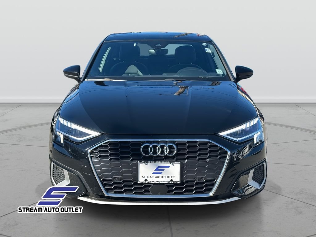 2023 Audi A3 40 Premium Plus photo 2