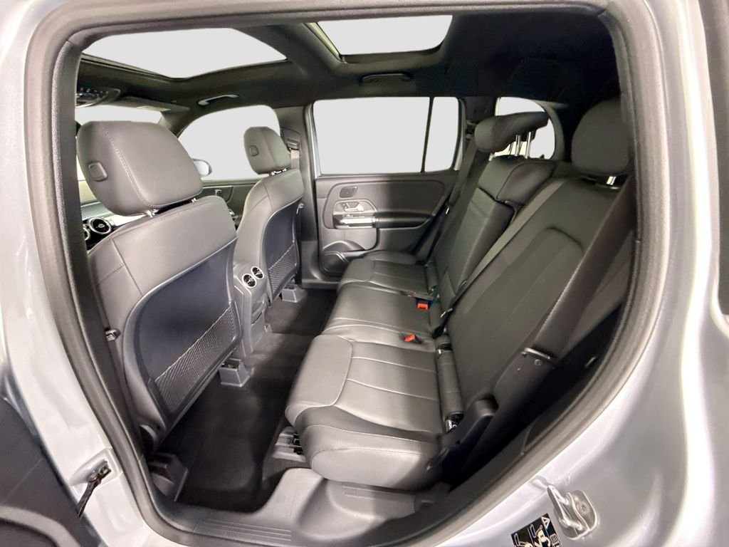 New 2026 Cirrus Silver Metallic Mercedes-Benz GLB 250 image 21