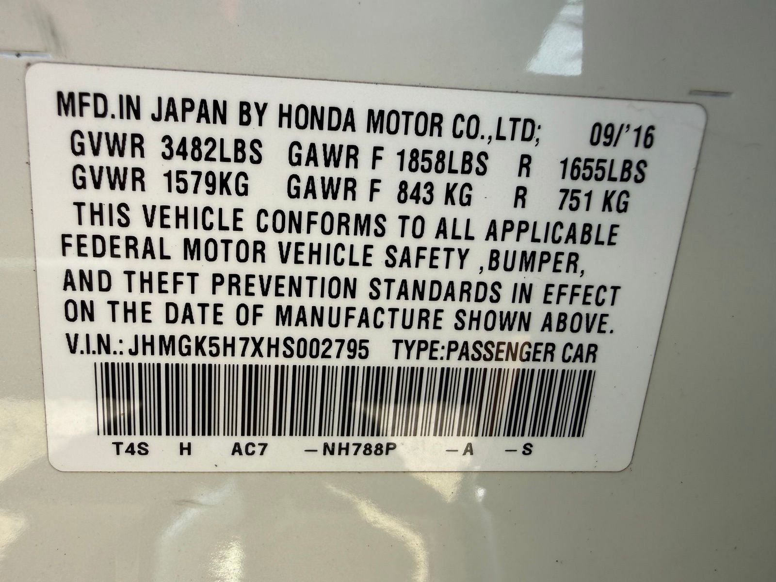 Used 2017 White Orchid Pearl Honda EX image 40