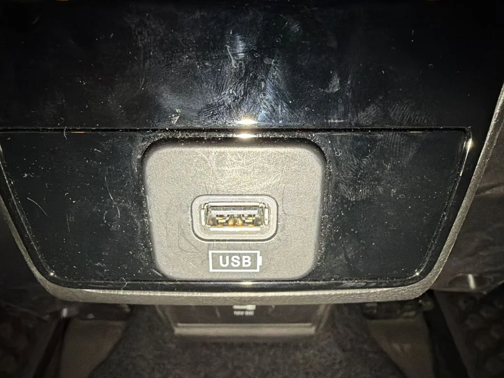 Certified Used 2025 Red Hot Pearlcoat Jeep Trailhawk image 45