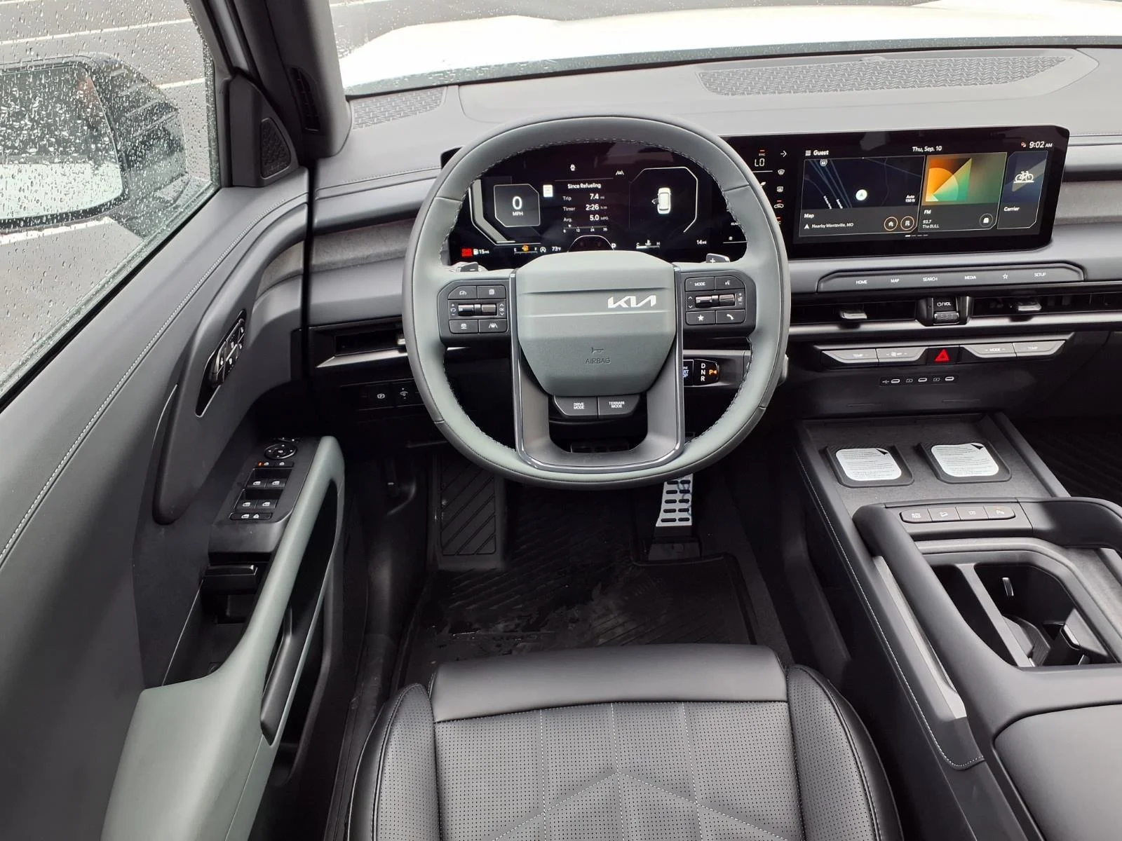 New 2027 Glacial White Pearl Kia X-Line SX image 11