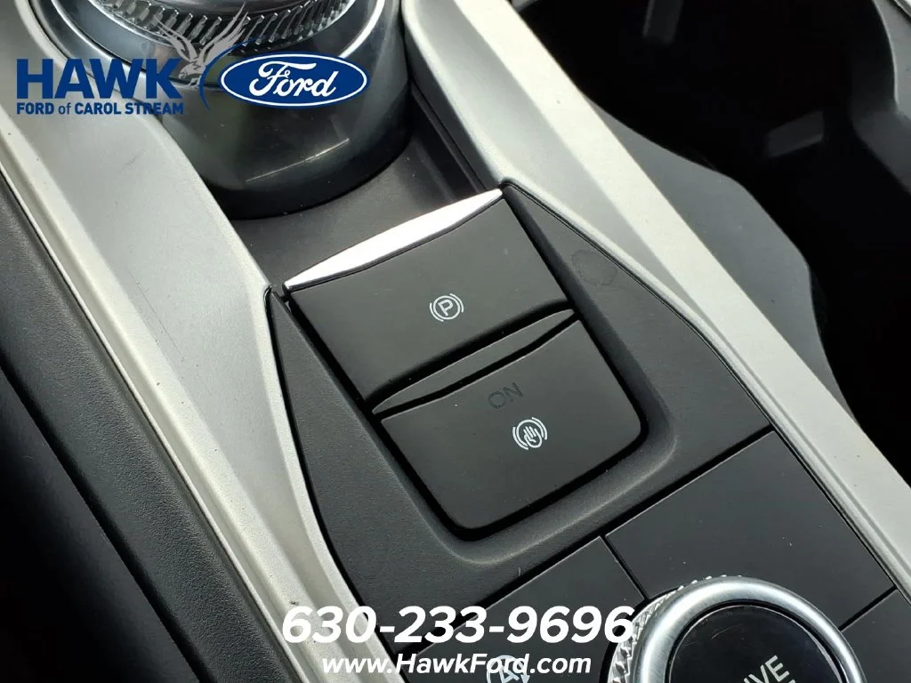 Used 2024 Gray Ford XLT image 15